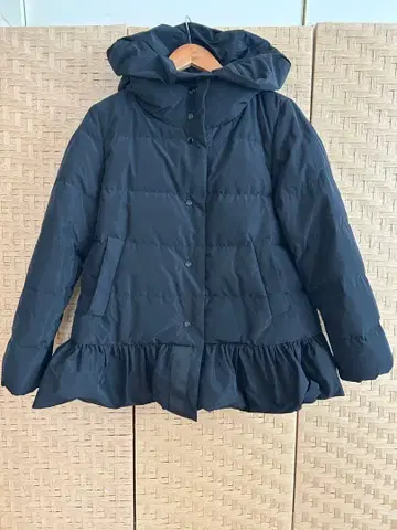 Do CLASSE 두클라쎄 페플럼 다운 자켓 L 사이즈