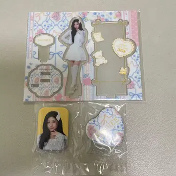 WONHEE 아크릴 스탠드 캔 배지 세트