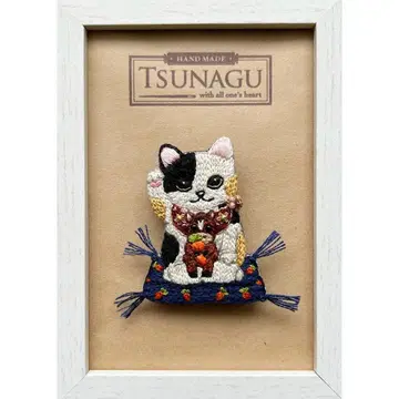 마네키네코/말띠 ver. (삼색) 자수 브로치