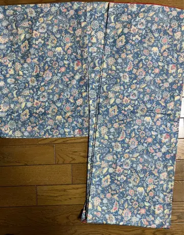 중고 기모노 청록색?에 꽃무늬 코몬 중고