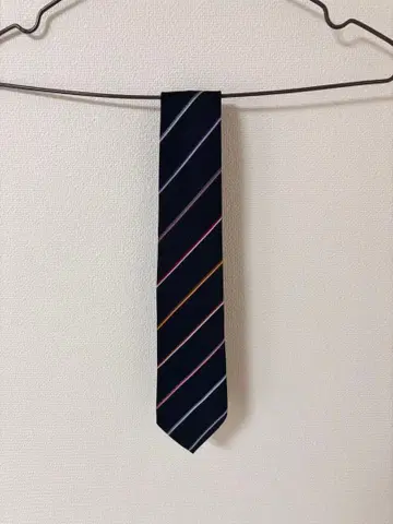 폴 스미스 네이비 스트라이프 넥타이