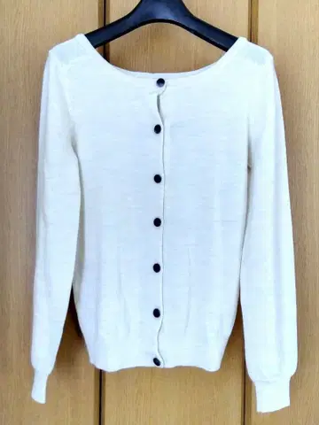 이에나 보트넥 가디건