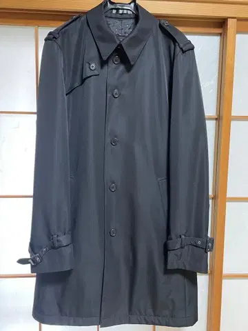 MR.JUNKO 블랙 트렌치코트