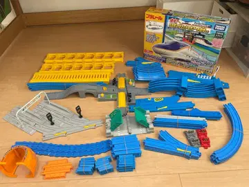 프라레일 E8계 신칸센 레일 세트