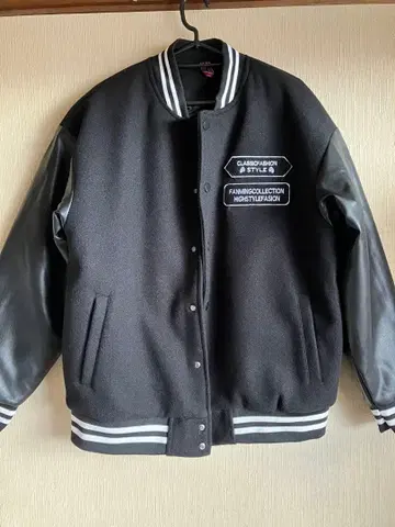 블랙 바시티 자켓 자수 로고 포함