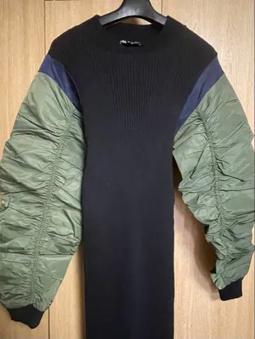 ZARA 볼륨 슬리브 니트탑