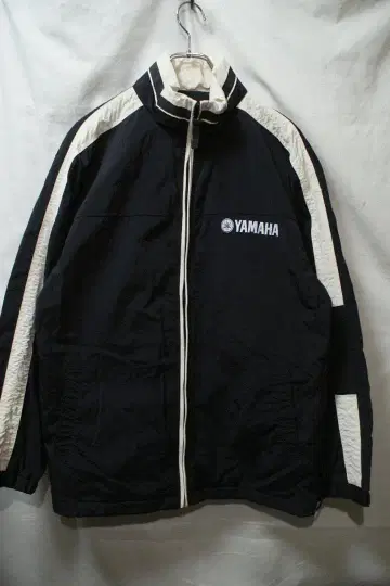 YAMAHA 야마하 웜업 자켓 블루종 블랙 x 화이트 후드 부착