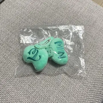 TWICE THIS IS FOR BABY LOVELYS 헤어핀 미나