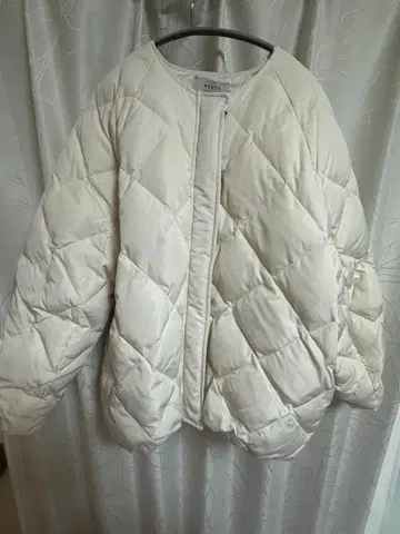 ACUTA 코쿤 퀼팅 다운