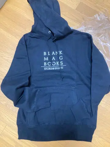 BLANKMAG 후드티