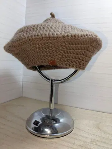 YURI PARK 니트 베레모 브라운