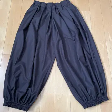 [ natural by clip ] TR 개더 턱 팬츠 PF