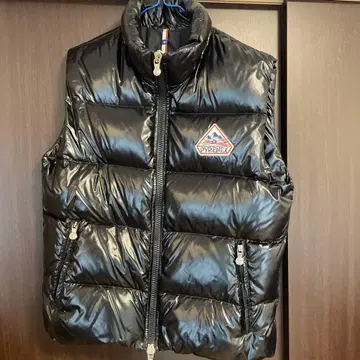 PYRENEX 피레넥스 S 사이즈 블랙 컬러 다운 베스트 후드 부착