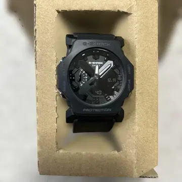 미사용 새상품 G-SHOCK GA-2300-1AJF 블랙