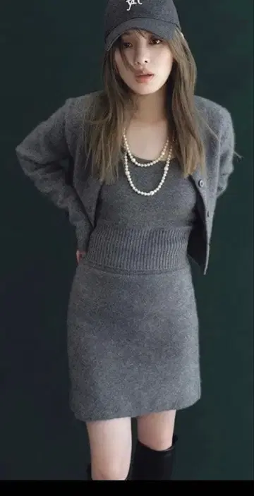 새상품급 FRAY I.D 라쿤 셋업 슬리브리스, 스커트만