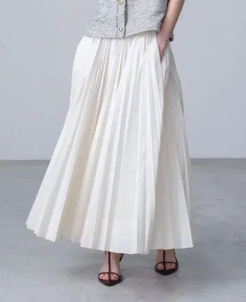 ebure 폴리타프타 플리츠 스커트 36(화이트)