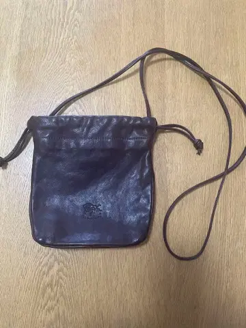 일비종떼 가죽 숄더백