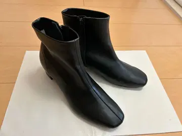 SUASHI 스웨이시 부츠 블랙