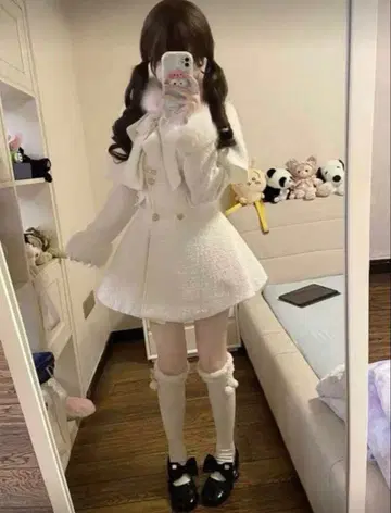 아가씨풍 화이트 코트 원피스 셋업