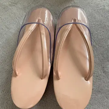 비 조리 밀키 핑크 25cm 미착용 2L 에나멜풍 박스 포함