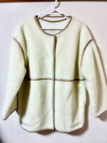 Ray BEAMS 보아 자켓 아이보리