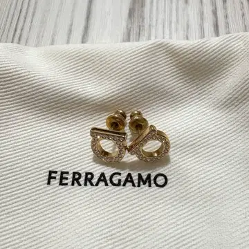 FERRAGAMO 금 도금 귀걸이