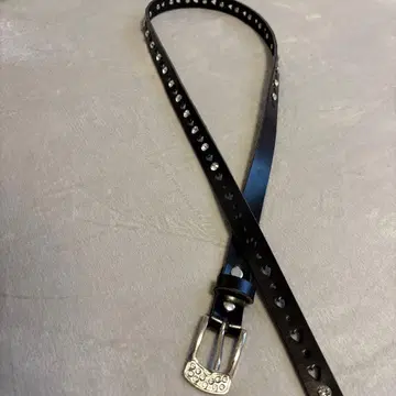 블랙 하트형 구멍 슬림 벨트