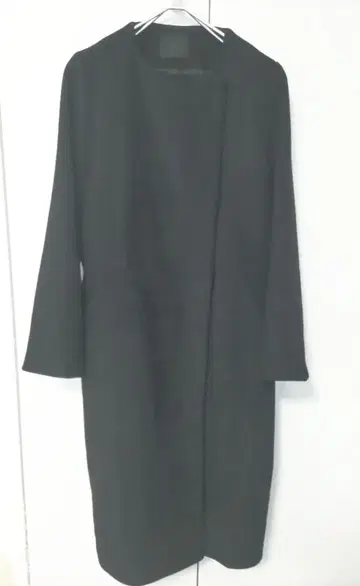 KBF 블랙 롱 코트 퍼 옷깃 포함?