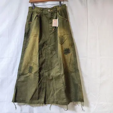 CUBE SUGAR 가공 절개 스커트 새상품 큐브 슈가