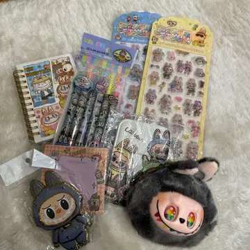 Labubu 잡화 럭셔리 8종 세트