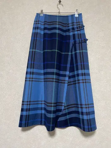 Yorkland 블루 계열 체크 플레어 스커트