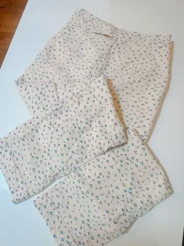 Bibiy CERISE CREAM PANTS 팬츠