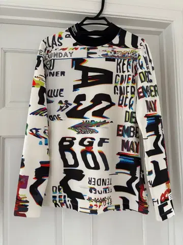 디셈버 메이 그래픽 프린트