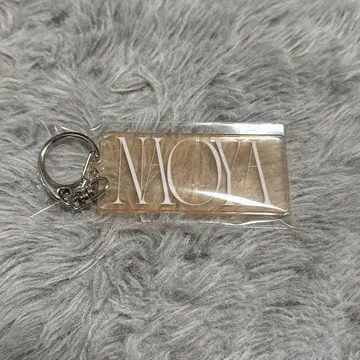 MAZZEL 나오야 아크릴 키링