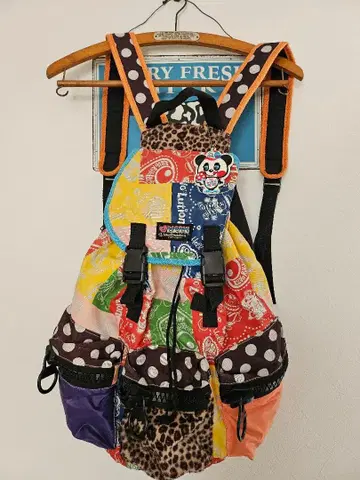 레어 러브 레볼루션 백팩