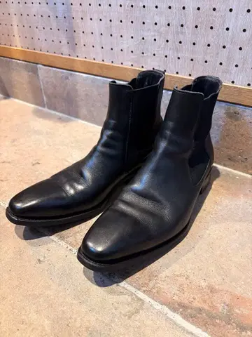 BARNEYS NEWYORK 사이드 고어 부츠 첼시 부츠 Vibram