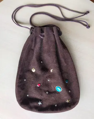 천연 가죽 스웨이드 복조리형 숄더백 브라운