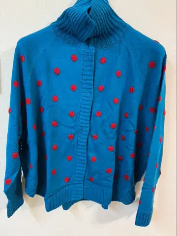 터틀넥 니트 미착용