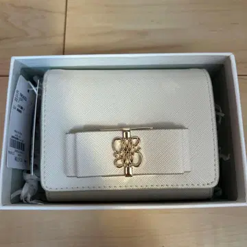 RANDA 아이보리 이단 접이식 지갑