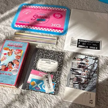 XG season's greetings 시그리