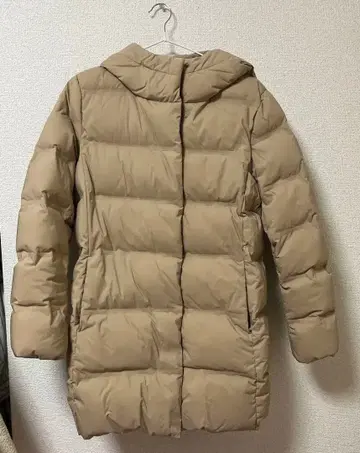 UNIQLO 베이지 후드 부착 다운 자켓 M