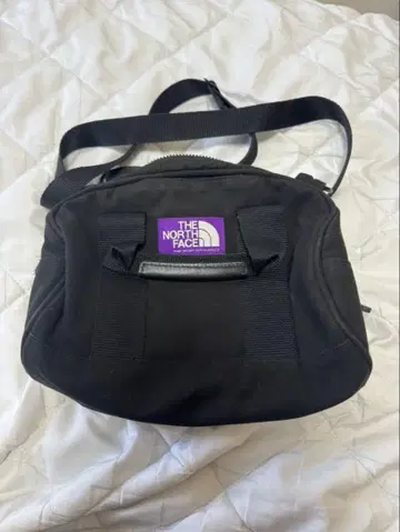 THE NORTH FACE 블랙 숄더백