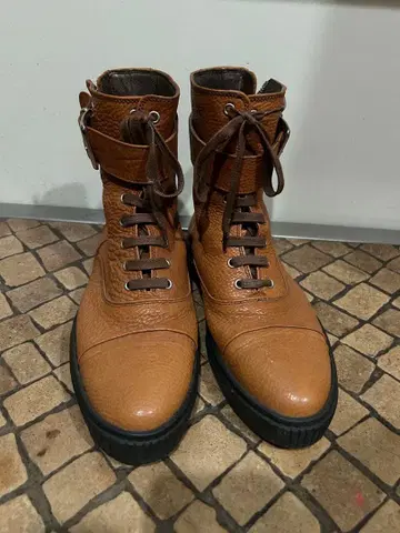 SAYA 사야 브라운 가죽 레이스업 부츠 레이스업 숏부츠