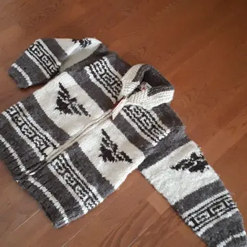 CHIEFTAIN 손뜨개질 니트 스웨터 [ 90s ]