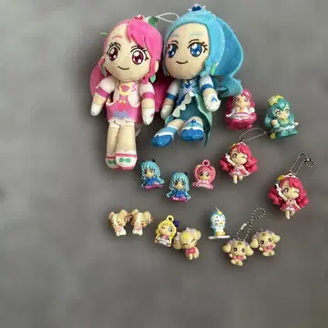 프리큐어 봉제 인형과 피규어 세트