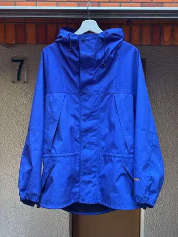 H beauty&youth CORDURA 마운틴 후드티