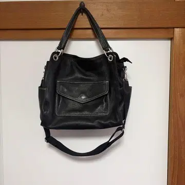 블랙 가죽 핸드백 숄더 포함