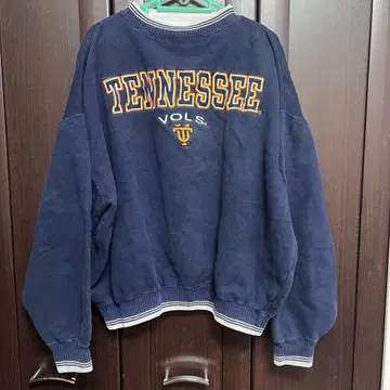 맨투맨 네이비 크루넥 구제 의류