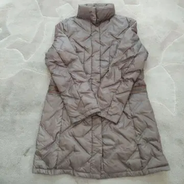 미사용 새상품 브라운 다운 코트 스탠드 카라 사이즈 M