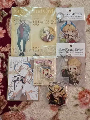 FGO Fate 바빌로니아 길가메쉬 아크릴 스탠드 캔뱃지